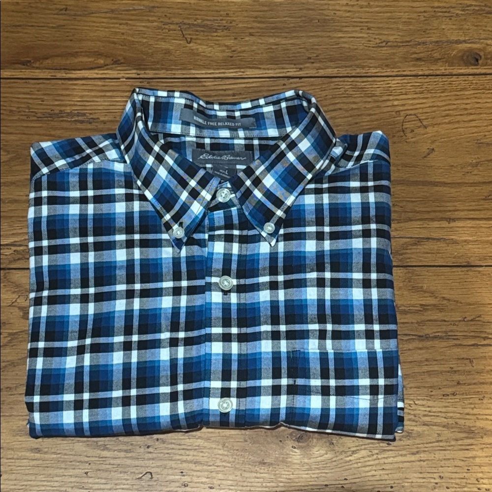 Eddie Bauer Button down in Blue and Black Plaid, size Large